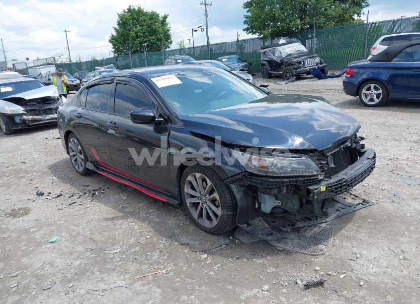 2015 Honda Accord SPORT (VIN 1HGCR2F5XFA103710) main photo