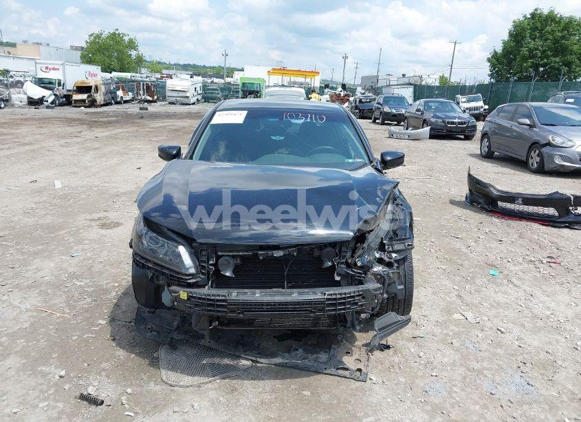 Photo 13 of 2015 Honda Accord SPORT (VIN 1HGCR2F5XFA103710)