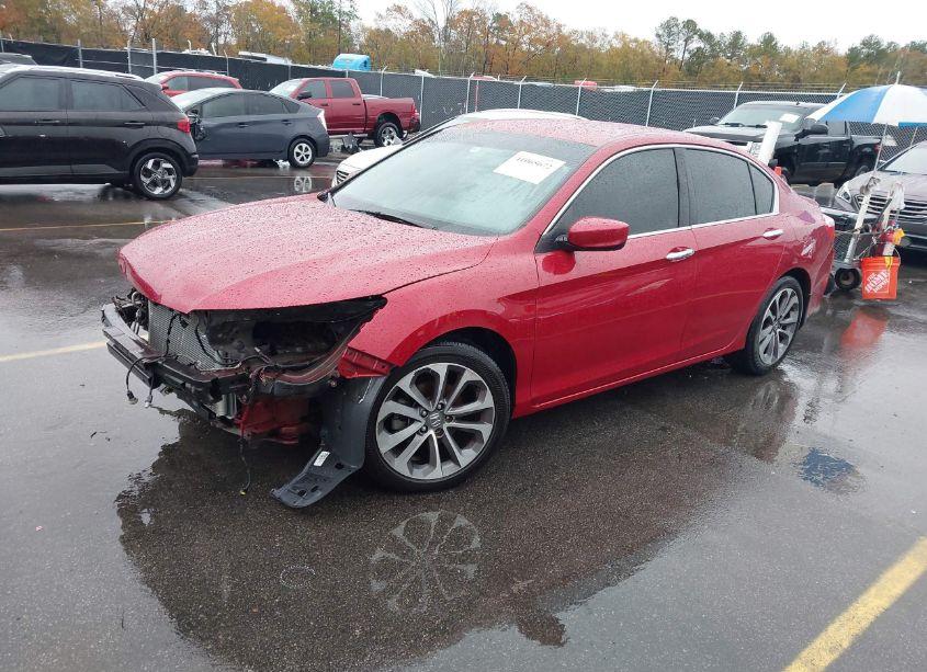 Photo 2 of 2015 Honda Accord SPORT (VIN 1HGCR2F5XFA166015)