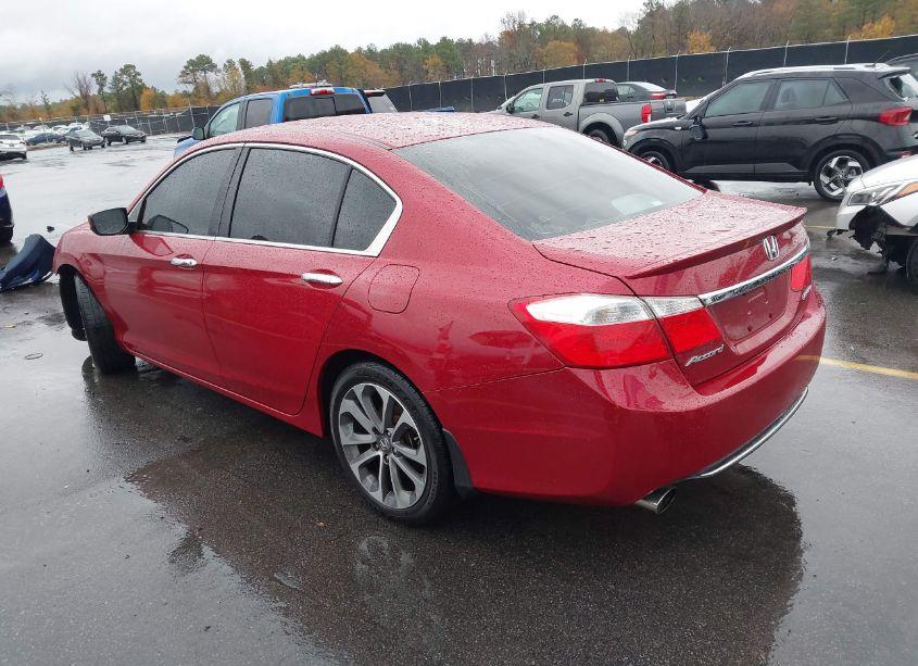 Photo 3 of 2015 Honda Accord SPORT (VIN 1HGCR2F5XFA166015)