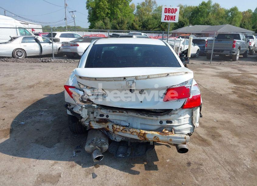 Photo 17 of 2015 Honda Accord SPORT (VIN 1HGCR2F5XFA217349)
