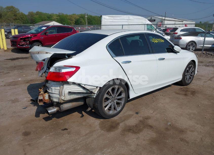 Photo 4 of 2015 Honda Accord SPORT (VIN 1HGCR2F5XFA217349)