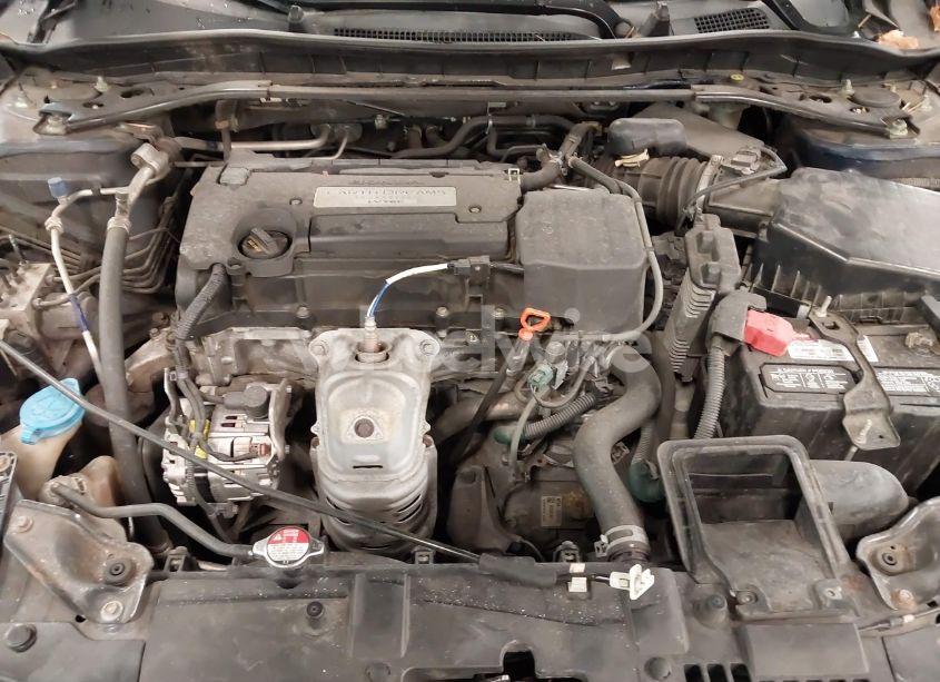 Photo 10 of 2015 Honda Accord SPORT (VIN 1HGCR2F5XFA226357)