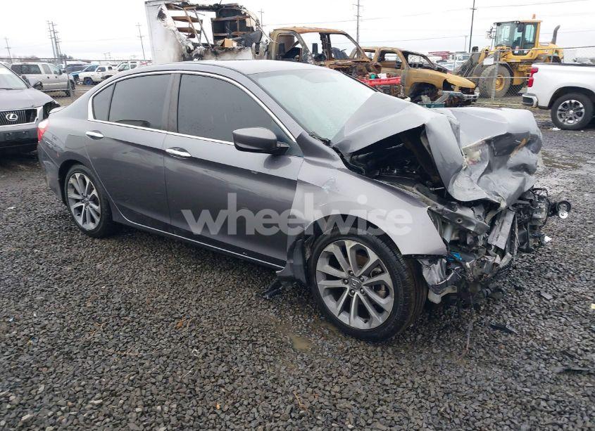 2015 Honda Accord SPORT (VIN 1HGCR2F5XFA234037) main photo