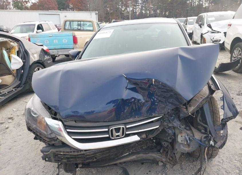 Photo 13 of 2015 Honda Accord SPORT (VIN 1HGCR2F5XFA262260)