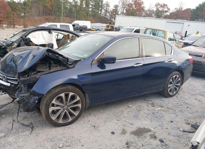 Photo 15 of 2015 Honda Accord SPORT (VIN 1HGCR2F5XFA262260)