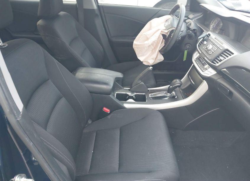 Photo 5 of 2015 Honda Accord SPORT (VIN 1HGCR2F5XFA262260)