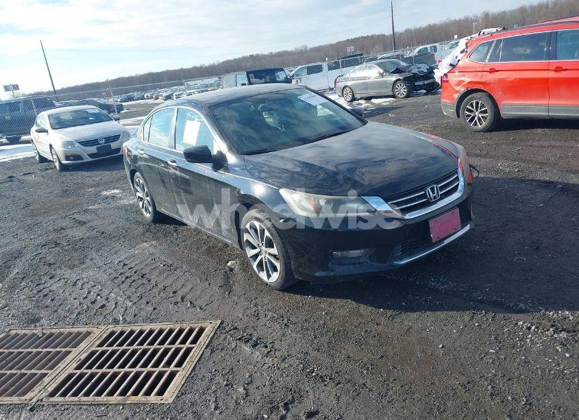 2015 Honda Accord SPORT (VIN 1HGCR2F5XFA267264) main photo