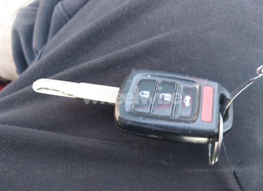 Photo 11 of 2016 Honda Accord SPORT (VIN 1HGCR2F5XGA038844)