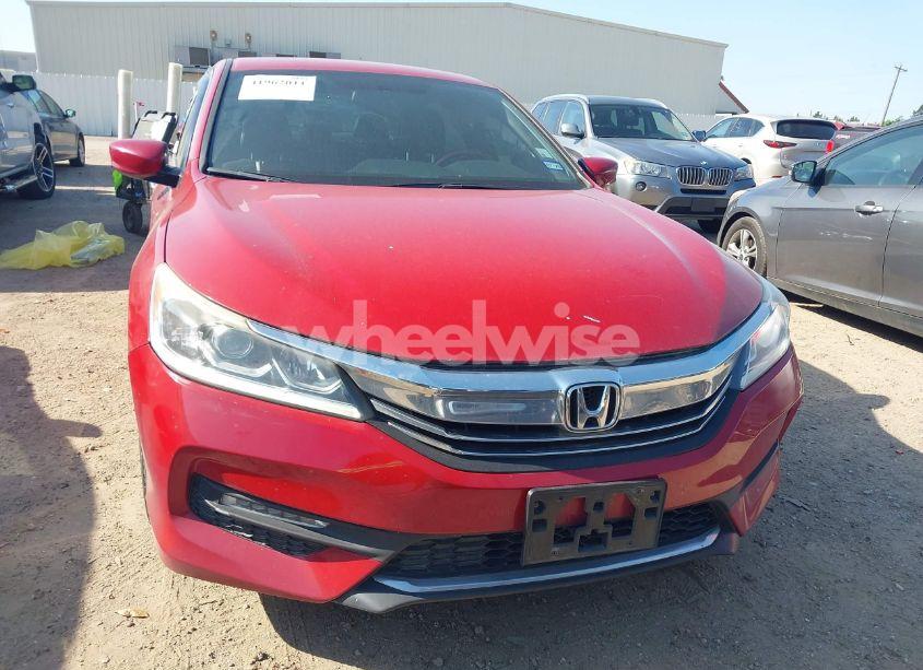 Photo 12 of 2016 Honda Accord SPORT (VIN 1HGCR2F5XGA038844)