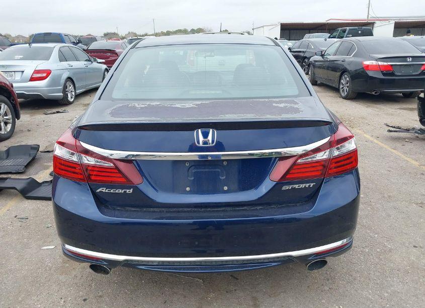 Photo 15 of 2016 Honda Accord SPORT (VIN 1HGCR2F5XGA055031)