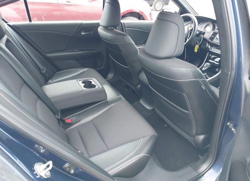 Photo 8 of 2016 Honda Accord SPORT (VIN 1HGCR2F5XGA055031)