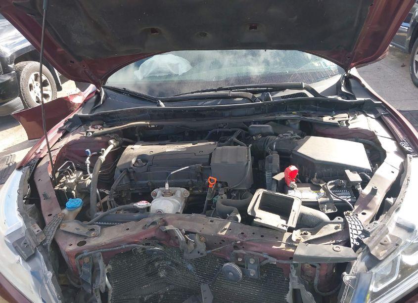 Photo 10 of 2016 Honda Accord SPORT (VIN 1HGCR2F5XGA070693)