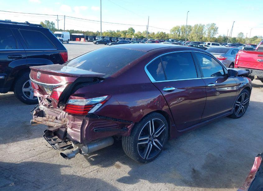 Photo 4 of 2016 Honda Accord SPORT (VIN 1HGCR2F5XGA070693)