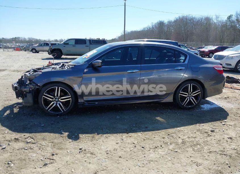 Photo 15 of 2016 Honda Accord SPORT (VIN 1HGCR2F5XGA076722)