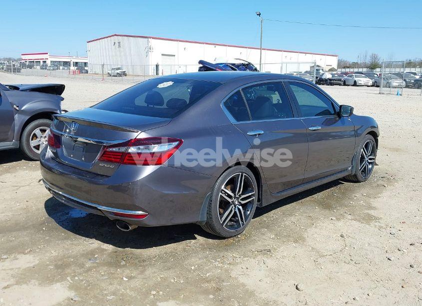 Photo 4 of 2016 Honda Accord SPORT (VIN 1HGCR2F5XGA076722)