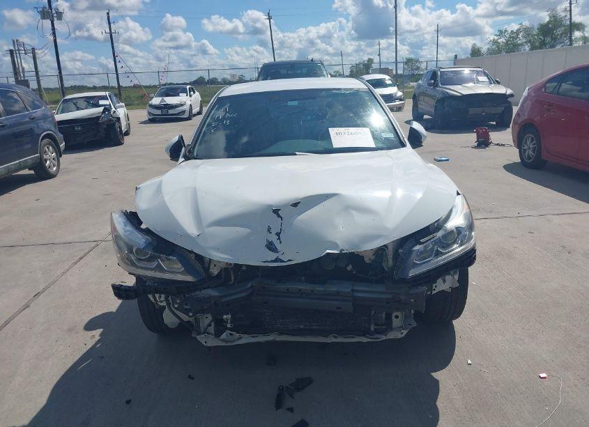 Photo 11 of 2016 Honda Accord SPORT (VIN 1HGCR2F5XGA091981)