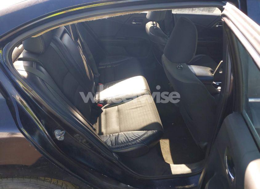 Photo 8 of 2016 Honda Accord SPORT (VIN 1HGCR2F5XGA113736)