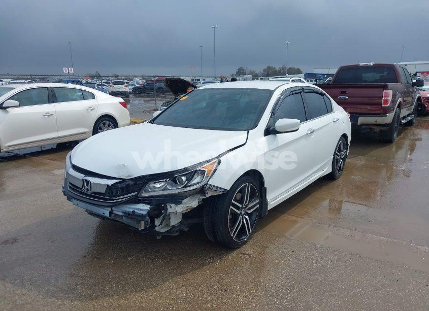 Photo 2 of 2016 Honda Accord SPORT (VIN 1HGCR2F5XGA113915)