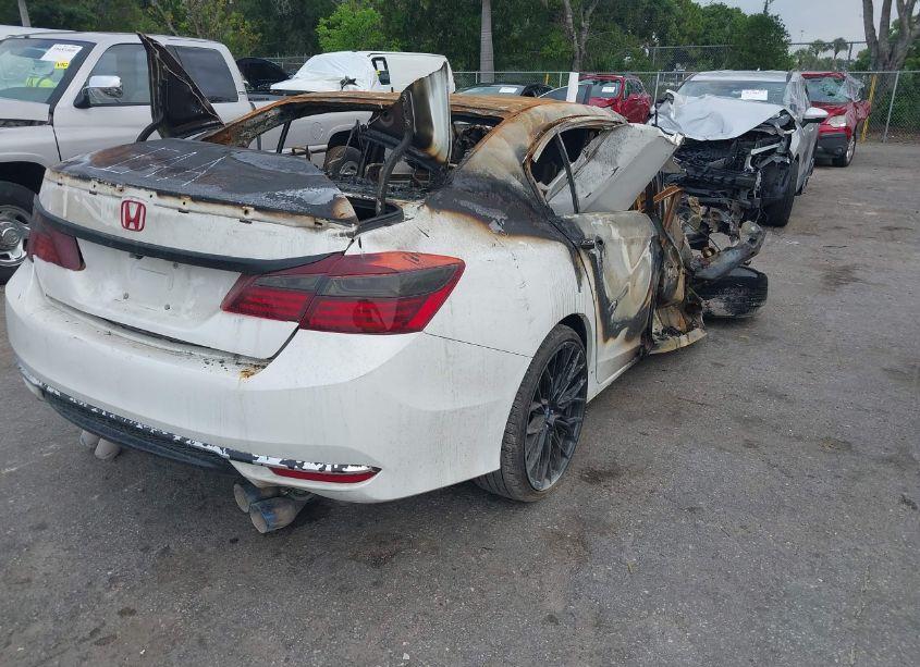 Photo 4 of 2016 Honda Accord SPORT (VIN 1HGCR2F5XGA117642)