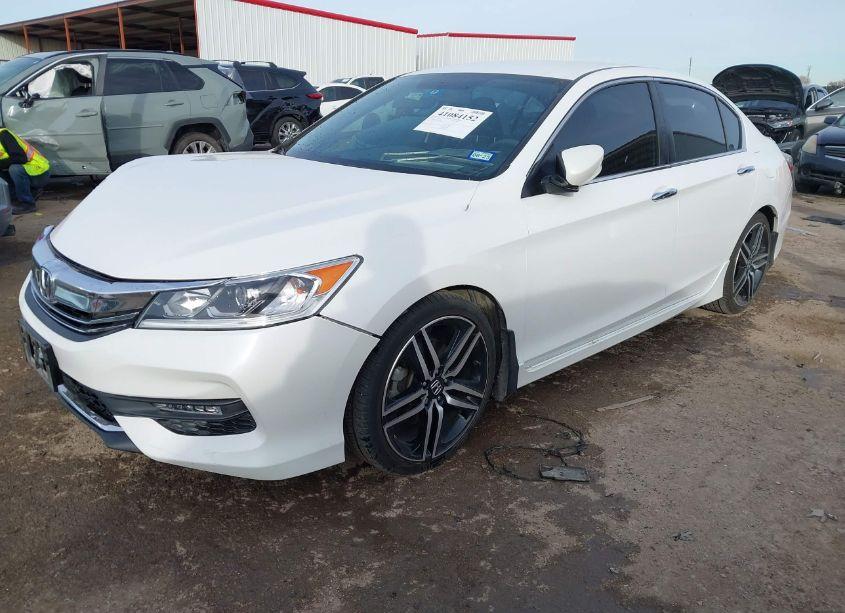 Photo 2 of 2016 Honda Accord SPORT (VIN 1HGCR2F5XGA210144)