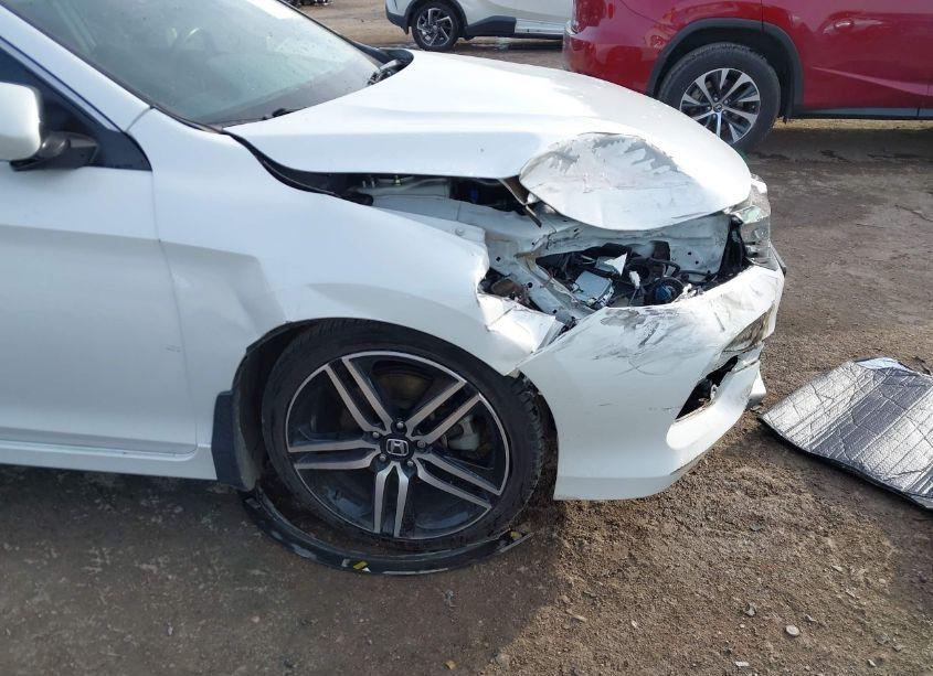 Photo 6 of 2016 Honda Accord SPORT (VIN 1HGCR2F5XGA210144)