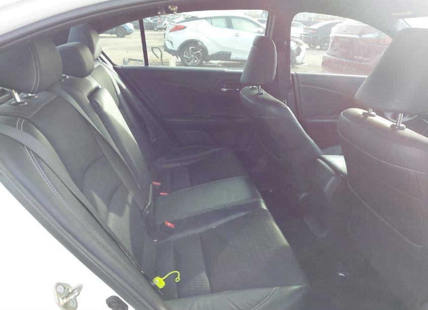 Photo 8 of 2016 Honda Accord SPORT (VIN 1HGCR2F5XGA210144)