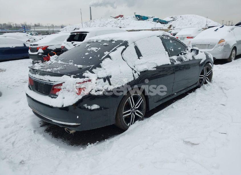 Photo 4 of 2017 Honda Accord SPORT (VIN 1HGCR2F5XHA256106)