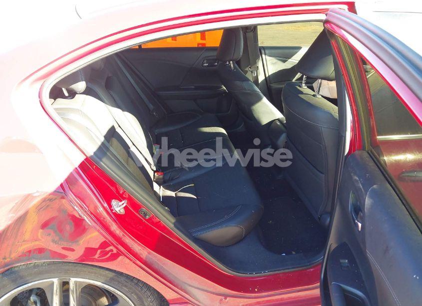 Photo 8 of 2017 Honda Accord SPORT (VIN 1HGCR2F5XHA272788)