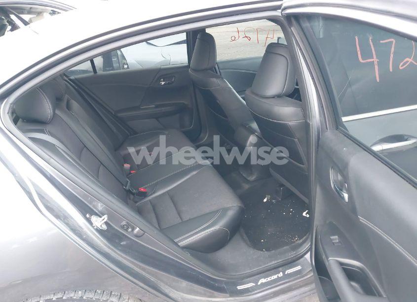 Photo 8 of 2017 Honda Accord SPORT (VIN 1HGCR2F5XHA295486)