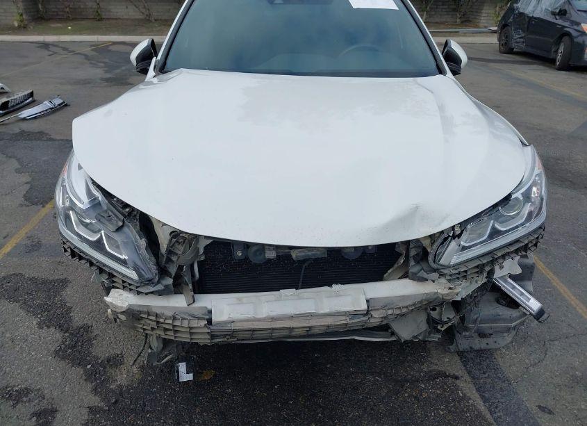 Photo 6 of 2016 Honda Accord SPORT (VIN 1HGCR2F60GA109820)