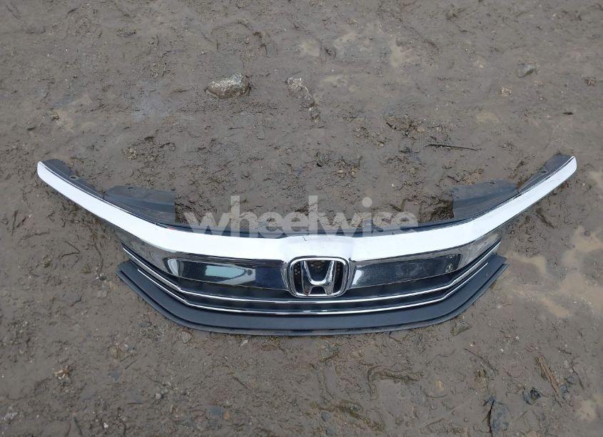 Photo 12 of 2017 Honda Accord SPORT (VIN 1HGCR2F60HA108877)