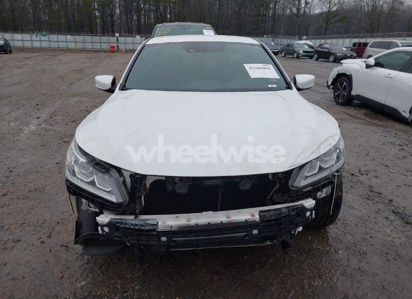 Photo 13 of 2017 Honda Accord SPORT (VIN 1HGCR2F60HA108877)