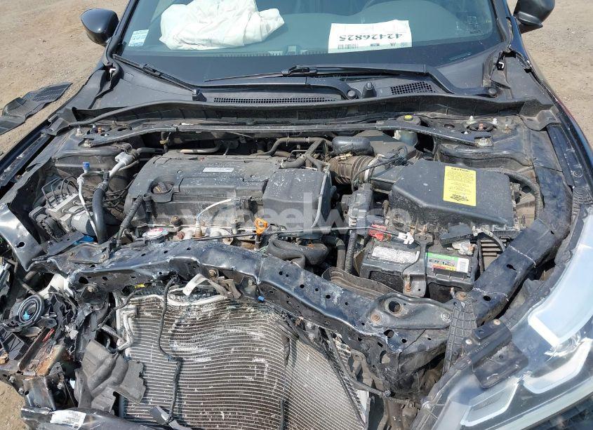 Photo 10 of 2016 Honda Accord SPORT (VIN 1HGCR2F61GA126142)