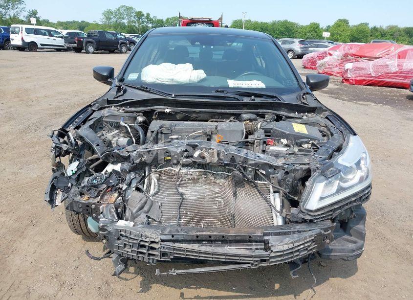 Photo 12 of 2016 Honda Accord SPORT (VIN 1HGCR2F61GA126142)