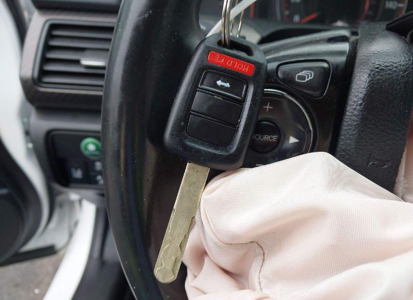 Photo 11 of 2016 Honda Accord SPORT (VIN 1HGCR2F61GA226127)