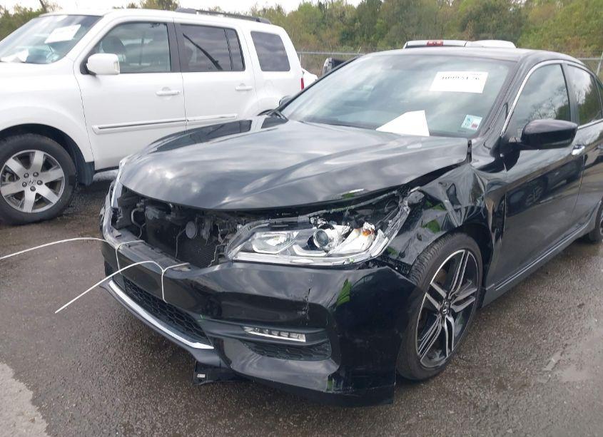 Photo 6 of 2016 Honda Accord SPORT (VIN 1HGCR2F63GA207935)