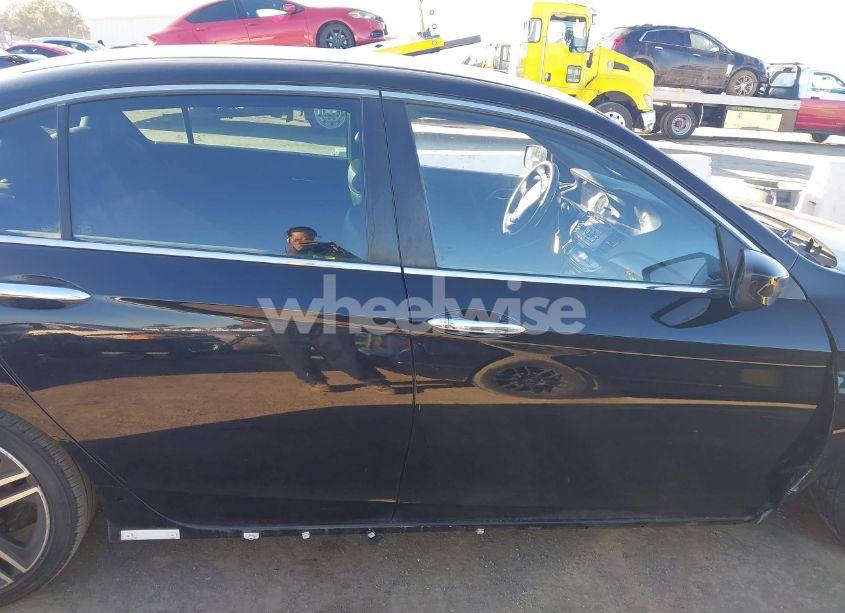 Photo 13 of 2016 Honda Accord SPORT (VIN 1HGCR2F64GA245755)