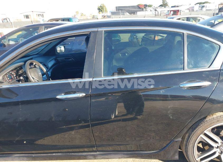 Photo 14 of 2016 Honda Accord SPORT (VIN 1HGCR2F64GA245755)