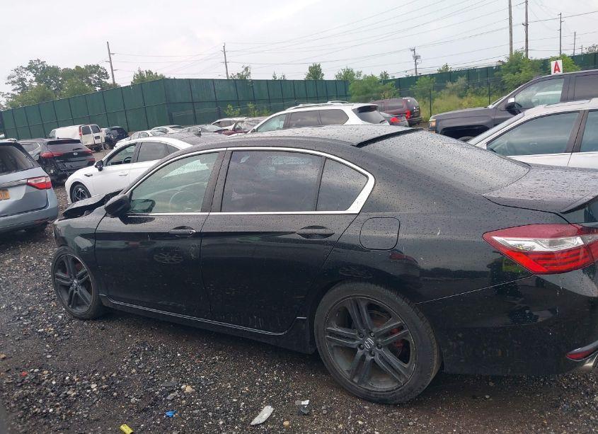 Photo 14 of 2016 Honda Accord SPORT (VIN 1HGCR2F66GA226978)