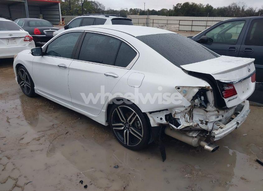 Photo 3 of 2017 Honda Accord SPORT (VIN 1HGCR2F66HA071981)