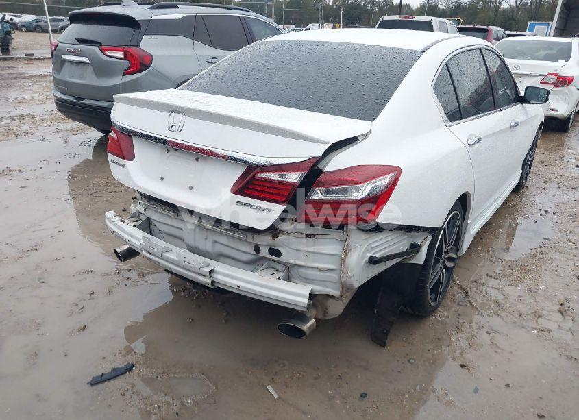 Photo 6 of 2017 Honda Accord SPORT (VIN 1HGCR2F66HA071981)