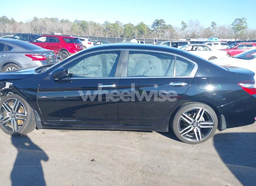 Photo 14 of 2016 Honda Accord SPORT (VIN 1HGCR2F67GA207887)
