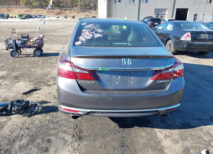 Photo 17 of 2017 Honda Accord SPORT (VIN 1HGCR2F68HA050999)