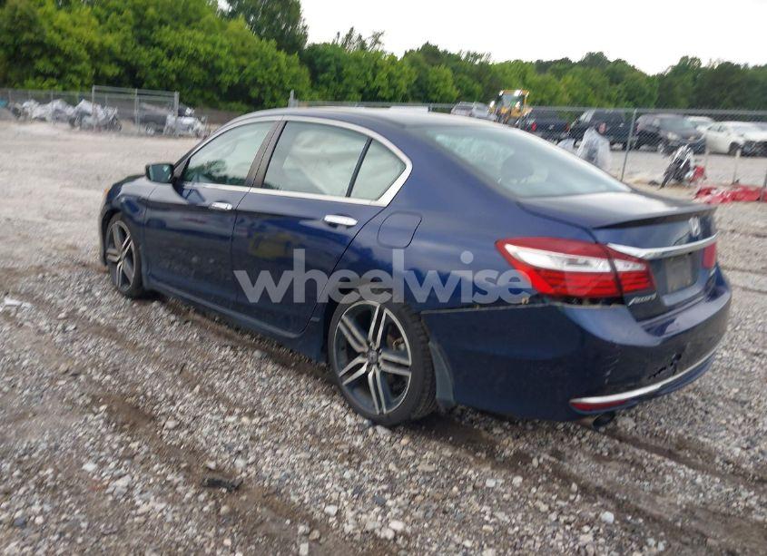 Photo 3 of 2016 Honda Accord SPORT (VIN 1HGCR2F69GA023258)