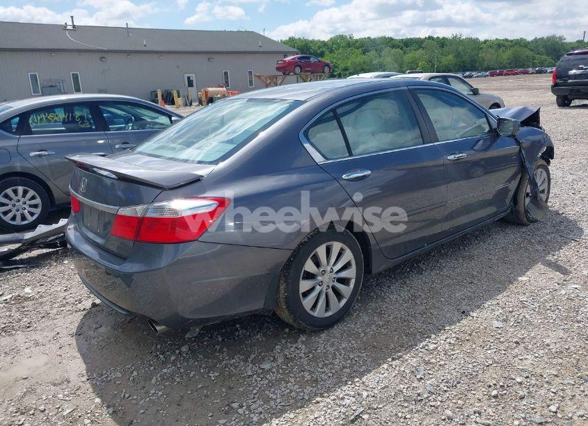 Photo 4 of 2013 Honda Accord EX (VIN 1HGCR2F70DA022309)