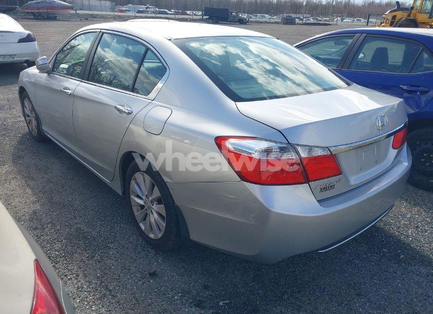 Photo 3 of 2013 Honda Accord EX (VIN 1HGCR2F70DA091551)