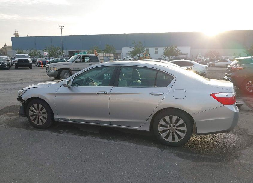 Photo 15 of 2013 Honda Accord EX (VIN 1HGCR2F70DA212935)