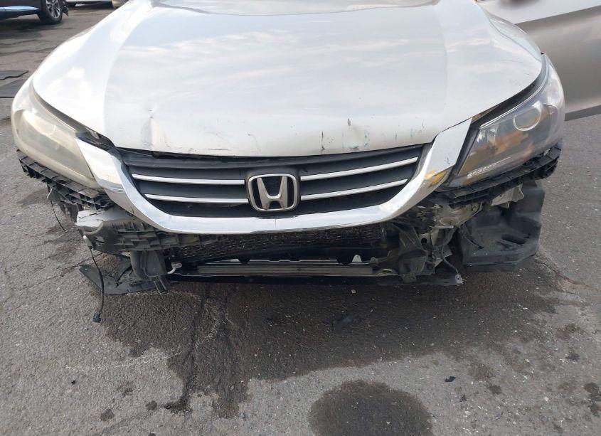 Photo 6 of 2013 Honda Accord EX (VIN 1HGCR2F70DA212935)