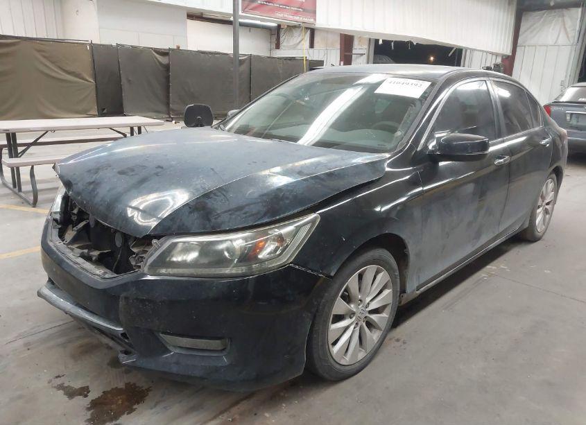 Photo 2 of 2014 Honda Accord EX (VIN 1HGCR2F70EA059541)